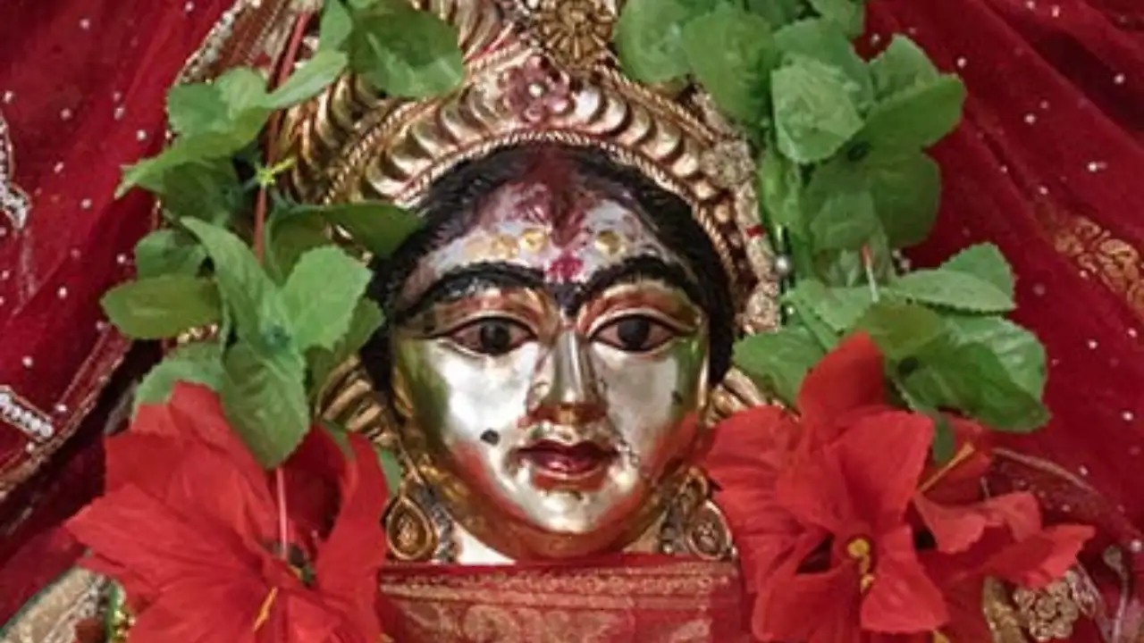 Sacred imagery from Bhabanipur
